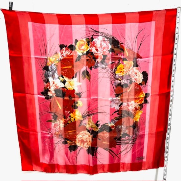 BeautifulPink Red Black Floral  Gianfranco Ferre Scar Silk Chiffon/Satin 34" (30 - Picture 10 of 13